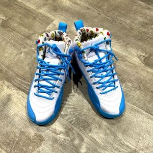 Jordan 12 Retro
Emoii (GS)